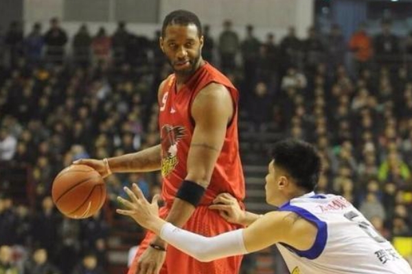 CBA歷史上哪位外援給中國球隊(duì)帶來最大幫助？